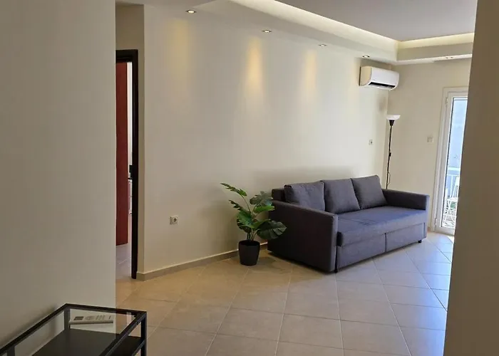 Life Is For Suite! Patras